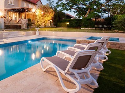 How to Hire a Skilled Pool Contractor for the Best Installation Results